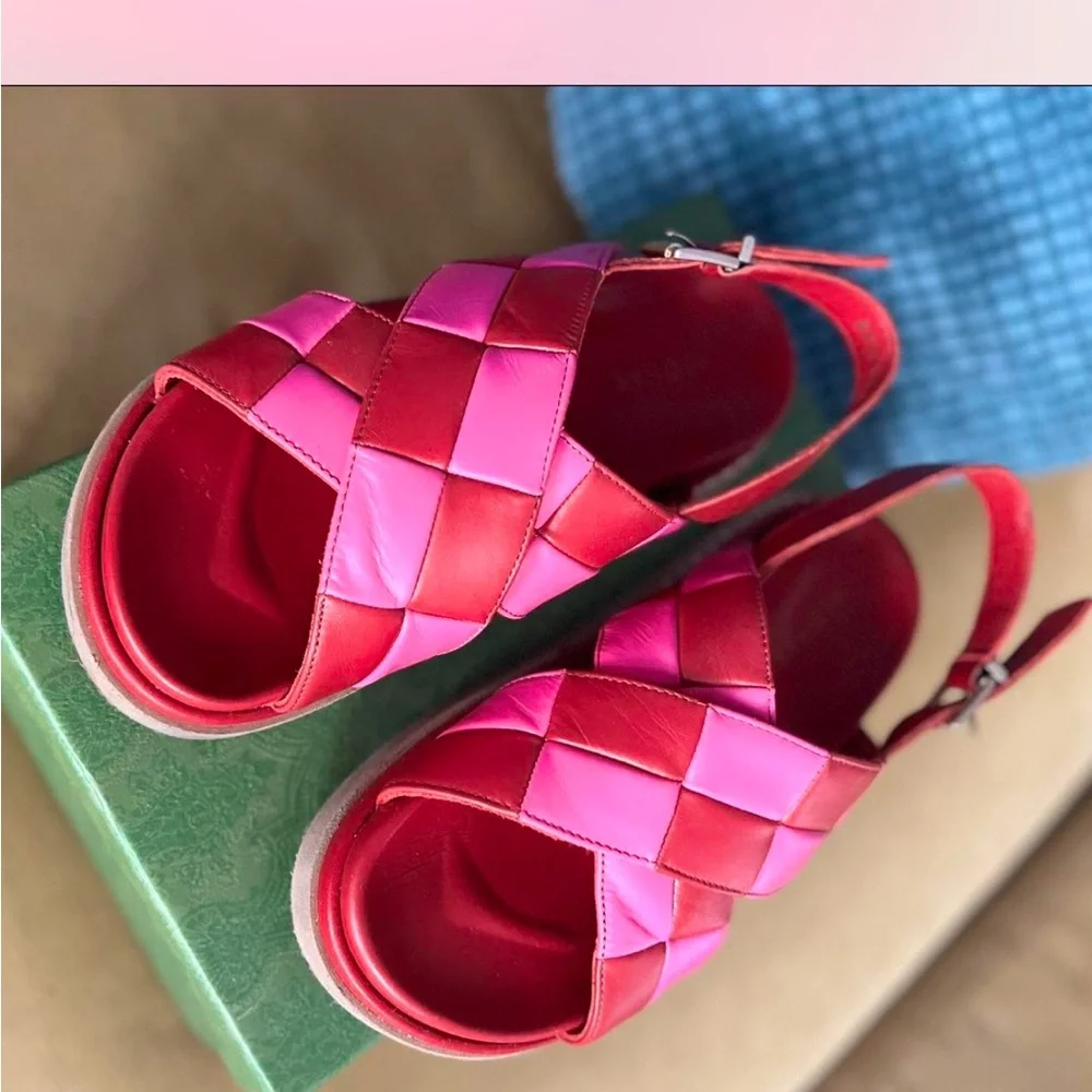 Alohas Leather Marshmallow Red and Pink Woven Checkered Sandals - Picture 3 of 4